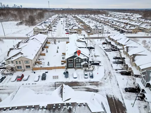 Niagara Falls, ON L2H 3T8,7789 Kalar RD #38