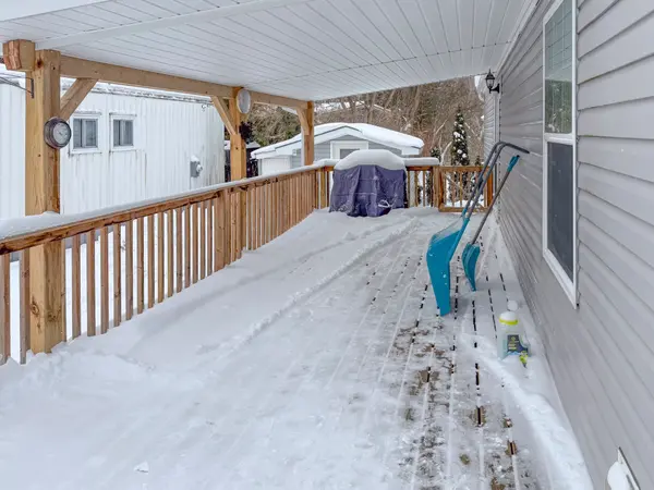 Ashfield-colborne-wawanosh, ON N7A 3Y3,13 Sutton DR