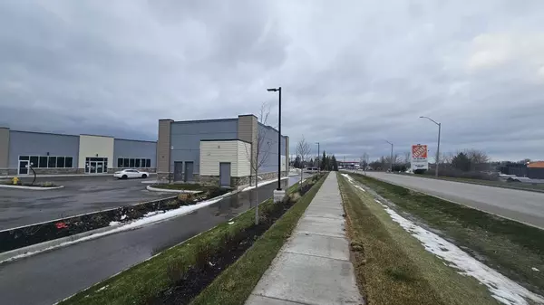 Woodstock, ON N4S 9A2,200 Montclair DR #1