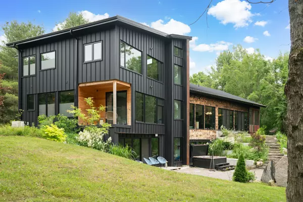 Bracebridge, ON P1L 0L5,1016 Zoe LN