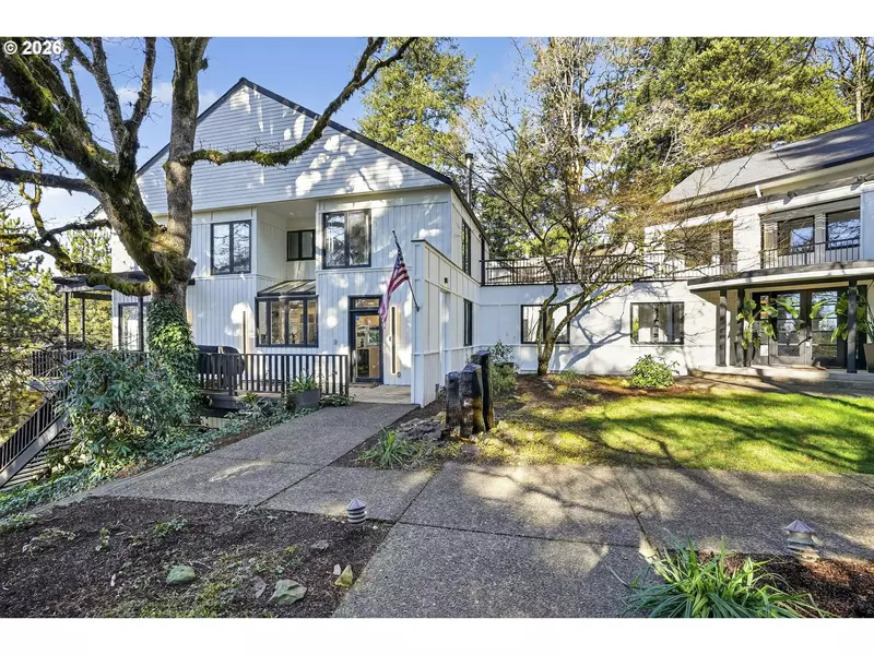 10905 SE 105TH AVE, Happy Valley, OR 97086