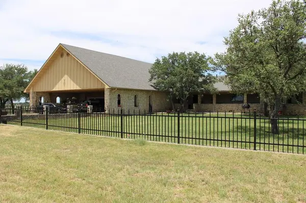 Eastland, TX 76448,801 County Road 313