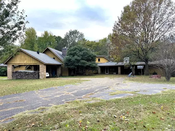 Mount Pleasant, TX 75455,3051 Old Paris Rd