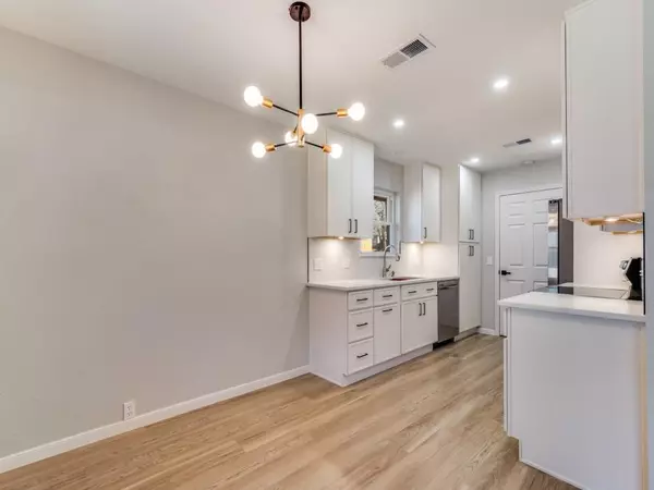 Mansfield, TX 76063,205 Laurel Street