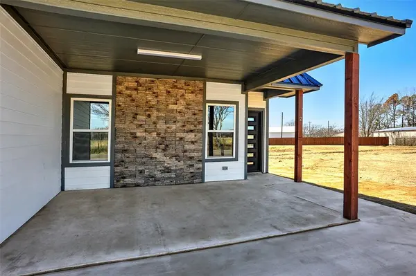 Whitesboro, TX 76273,1304 Country Road #B