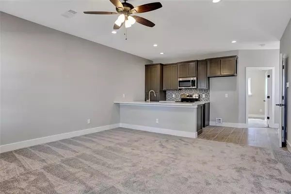 Whitesboro, TX 76273,1304 Country Road #B