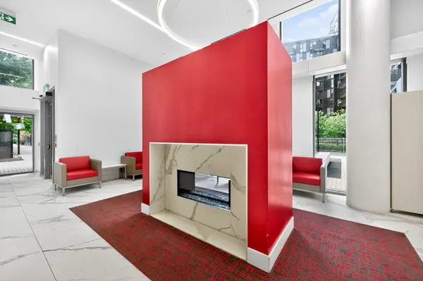 Toronto C06, ON M3H 0E2,38 Monte Kwinter CT #312