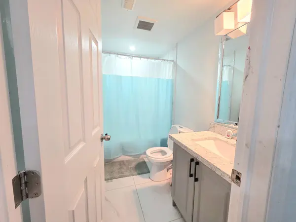 Ajax, ON L1T 4Z2,14 Schoolbridge ST #Basement