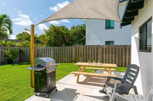 Fort Lauderdale, FL 33304,742 NE 17th Ave