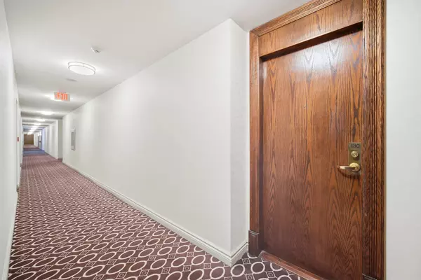 Mississauga, ON L5B 4L8,156 enfield PL #1210