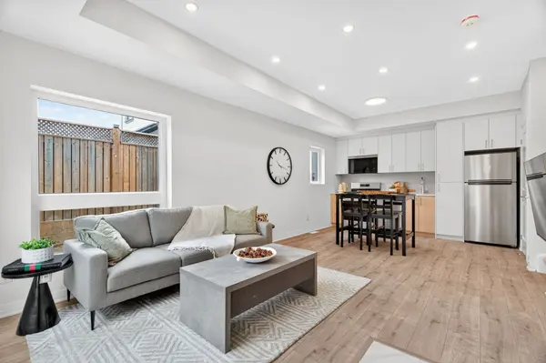 52 Albright AVE #A, Toronto W06, ON M8W 1X2