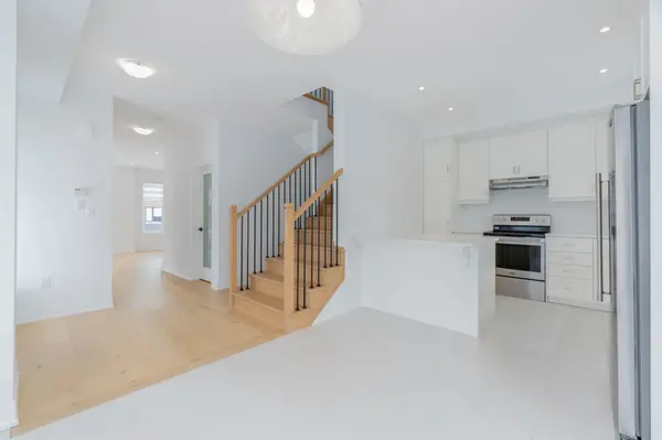 Halton Hills, ON L7G 0P6,72 Windtree WAY