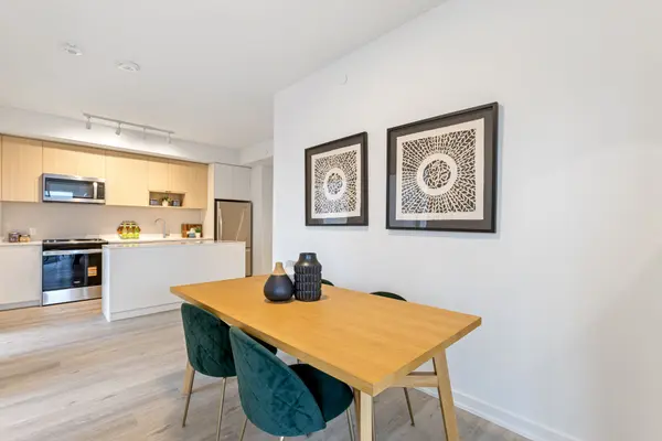 Toronto W08, ON M9C 1R3,4365 Bloor ST W #525