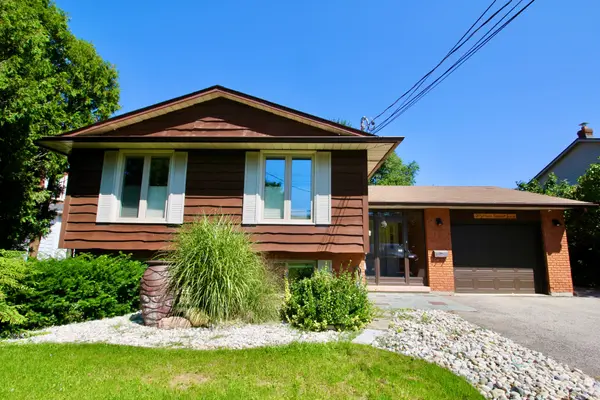 211 Main ST E, Grimsby, ON L3M 1P5