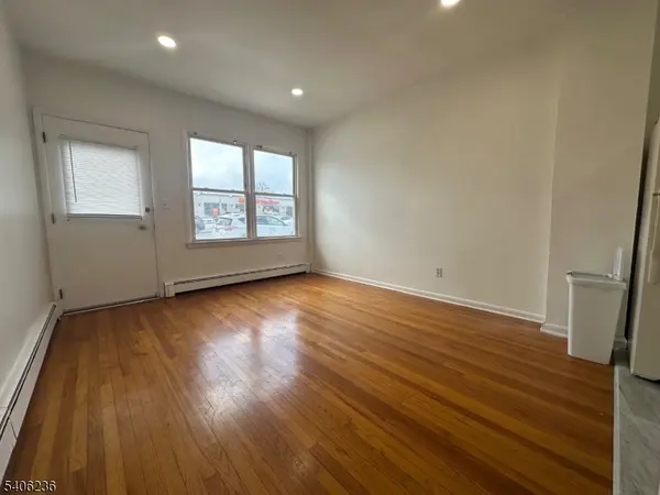 Belleville Twp., NJ 07109,502 Washington Ave #1