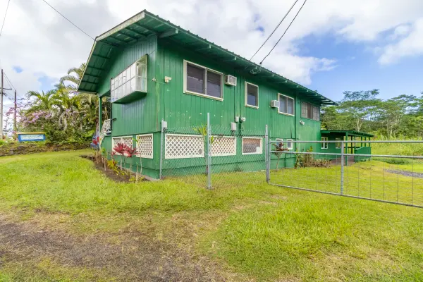 Pahoa, HI 96778,15-2885 PAHOA VILLAGE RD