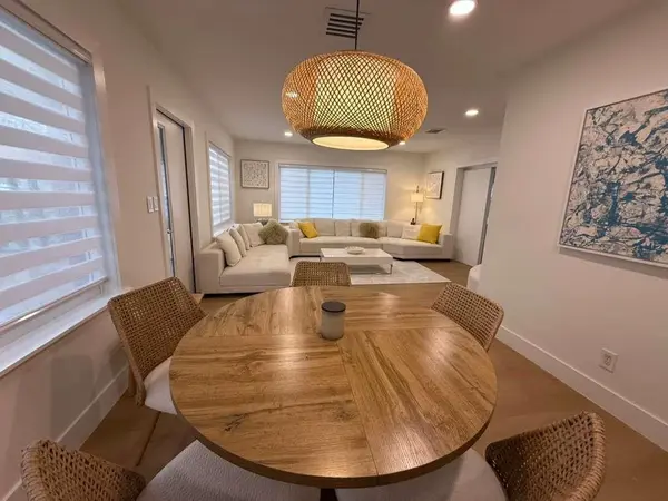 Fort Lauderdale, FL 33316,800 SE 11th Ct