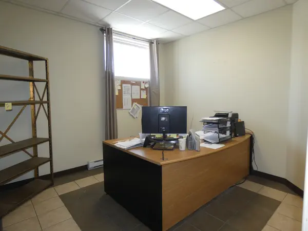 North Bay, ON P1B 2J2,1319 Hammond ST