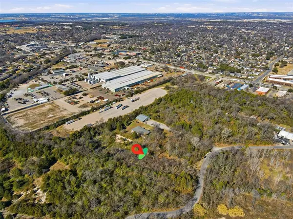 Dallas, TX 75211,2809 Coombs Creek Drive