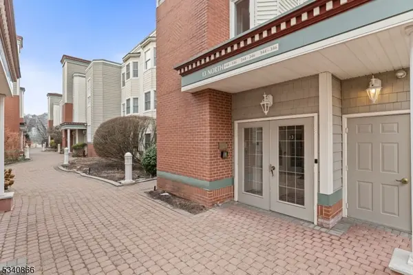 Edgewater Boro, NJ 07020,344 The Promenade #344