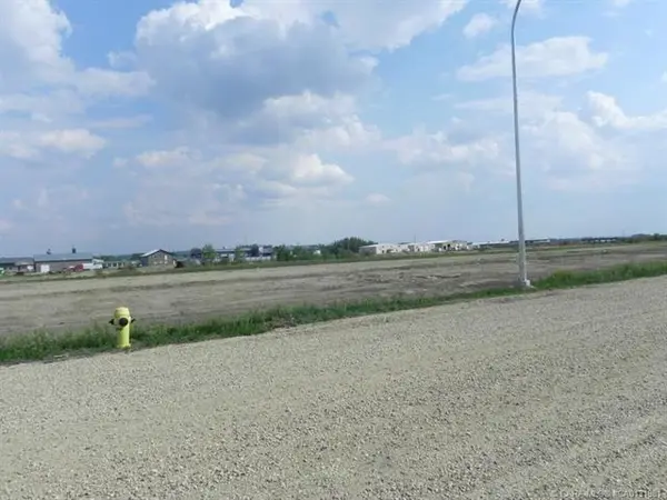 Lacombe, AB T4L 2H3,5388 Len Thompson DR