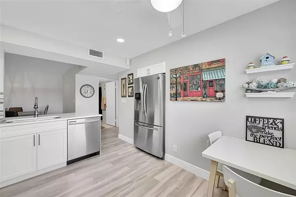 Delray Beach, FL 33484,15450 Pembridge Avenue #178