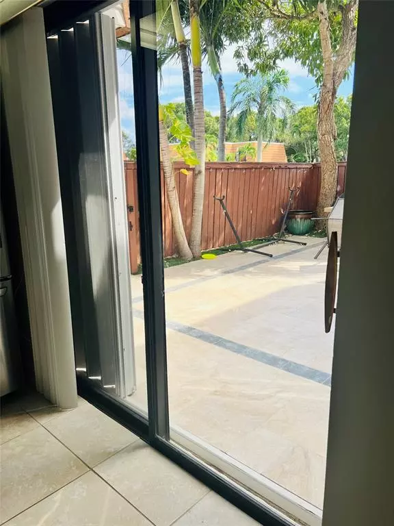 Deerfield Beach, FL 33442,2852 Waterford Dr #2852