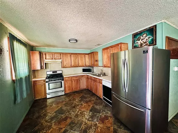 Jacksboro, TX 76458,238 S 8th Street