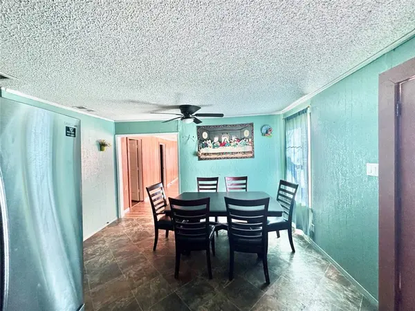 Jacksboro, TX 76458,238 S 8th Street