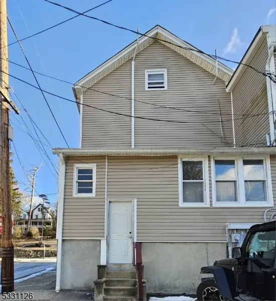 Mount Arlington Boro, NJ 07856,409 Howard Blvd