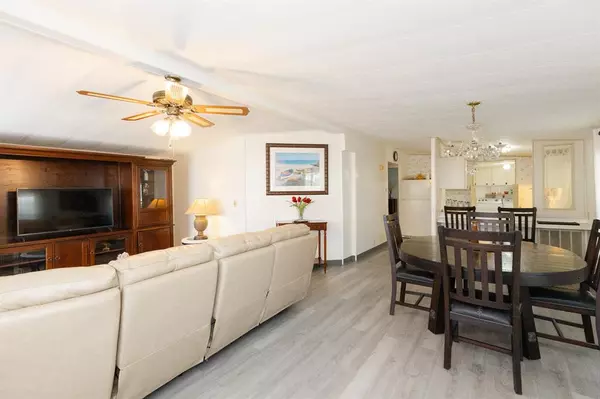 Vero Beach, FL 32962,1950 US Hwy 1