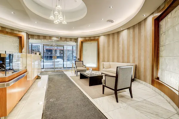 Toronto C08, ON M4W 3Y1,85 Bloor ST E #412