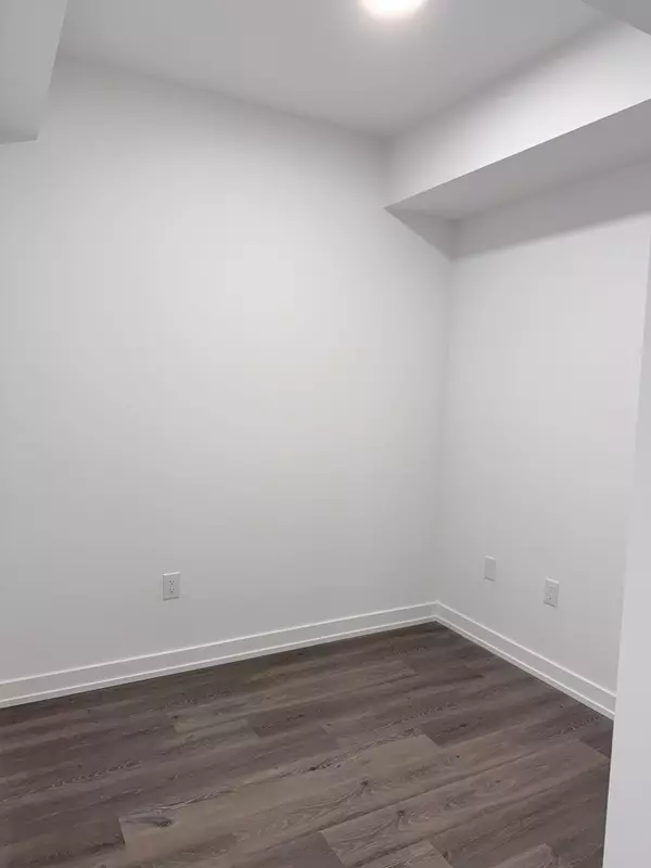 Mississauga, ON L5B 0P6,395 square one DR #3102