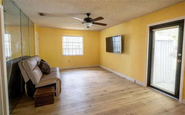 Miami, FL 33142,3167 NW 52nd St