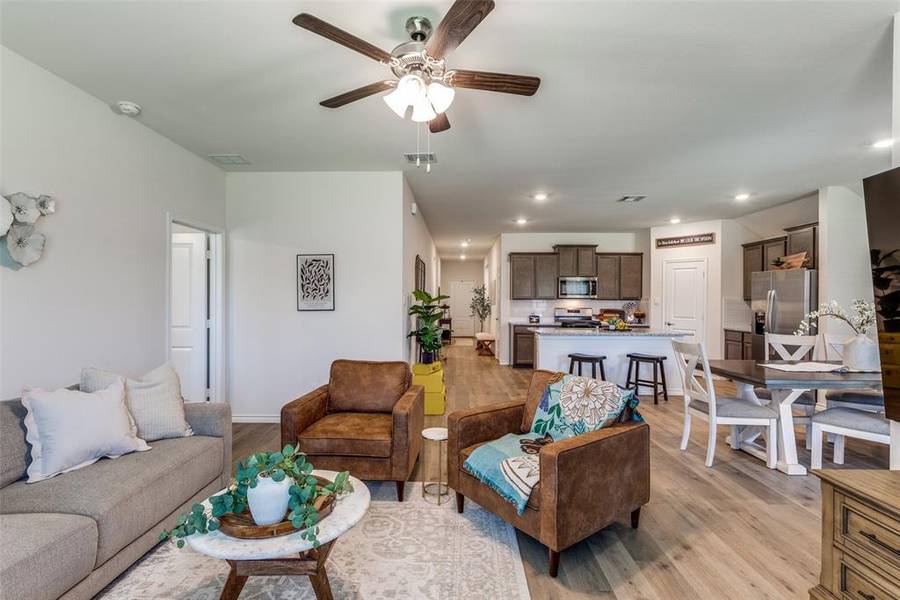 708 Cool Canyon Trail, Princeton, TX 75407