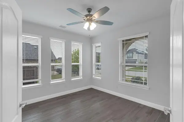 Waxahachie, TX 75165,174 Half Moon Drive