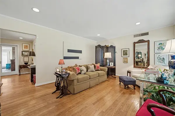 Dallas, TX 75220,9620 Lakemont Drive