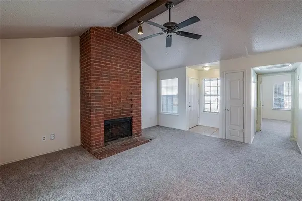 Kennedale, TX 76060,712 Woodland Court