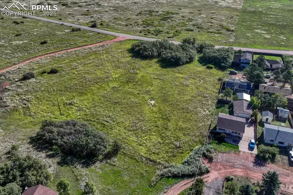 Larkspur, CO 80118,15989 S Perry Park RD