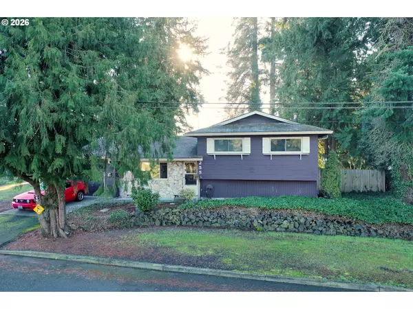 Columbia City, OR 97018,255 I ST