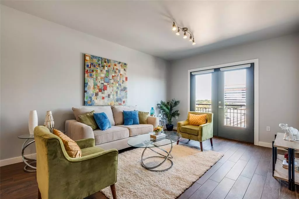 Dallas, TX 75206,5609 Smu Boulevard #507