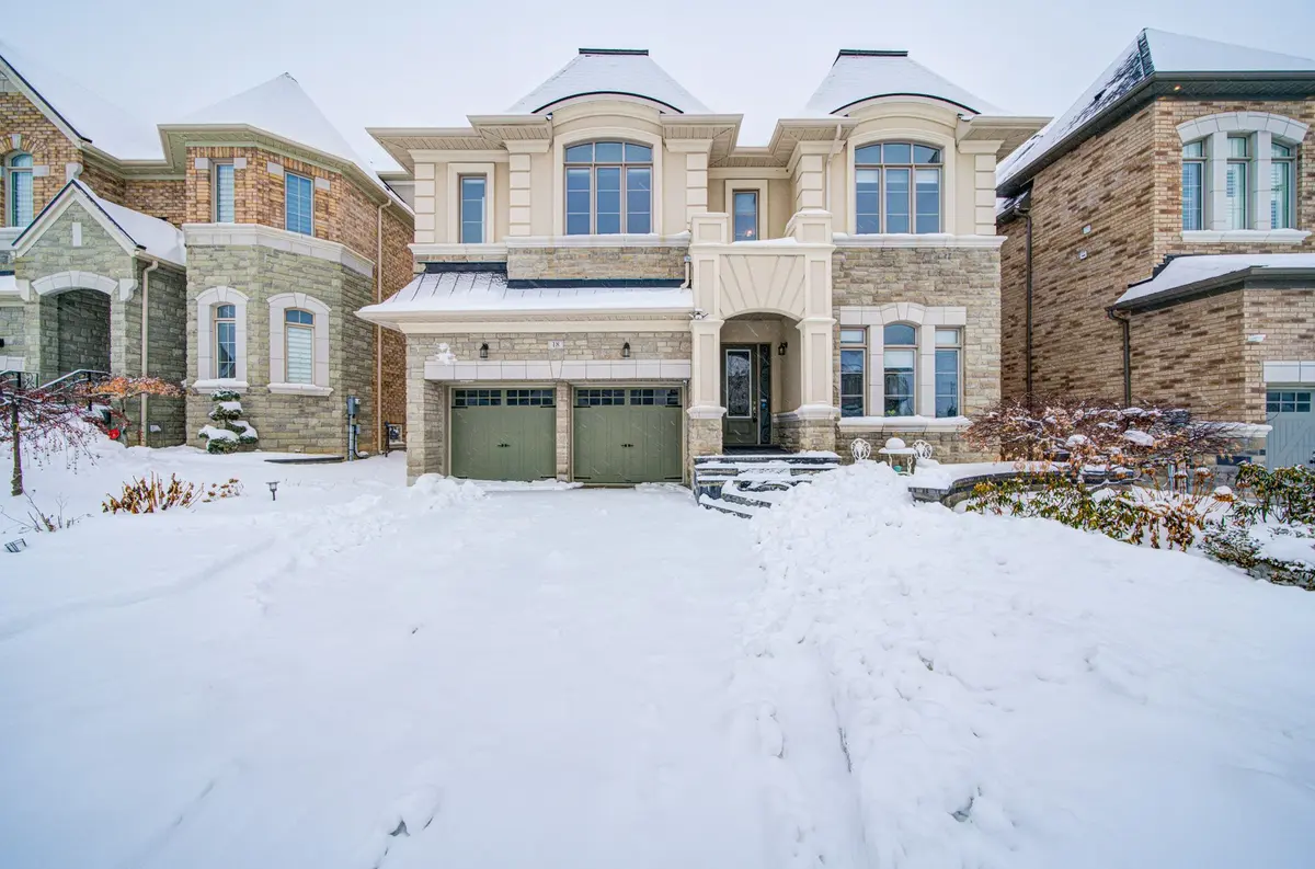 Richmond Hill, ON L4B 0G2,18 Giardina CRES