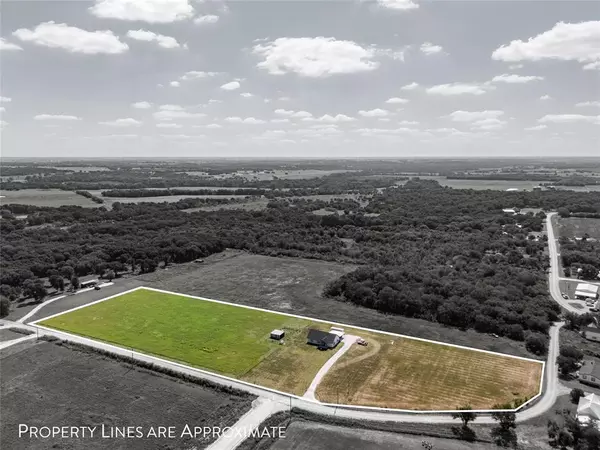 Aquilla, TX 76622,136 Hcr 2221 E