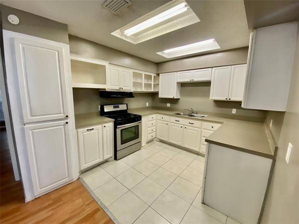 Watauga, TX 76148,7004 Bennington Drive