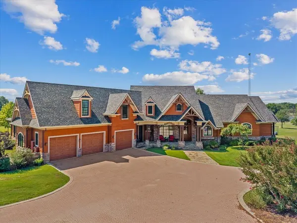 695 County Road 36120 Road, Honey Grove, TX 75446