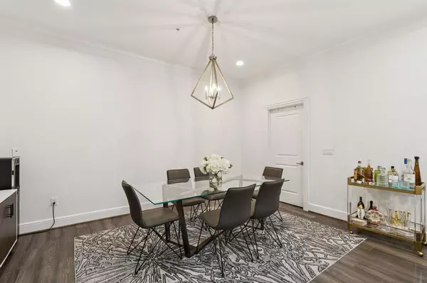 Dallas, TX 75225,6605 Bandera Avenue #1D