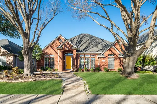 Dallas, TX 75287,3923 Belton Drive