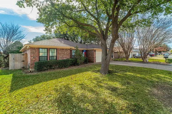 3745 Fairhaven Drive, Fort Worth, TX 76123