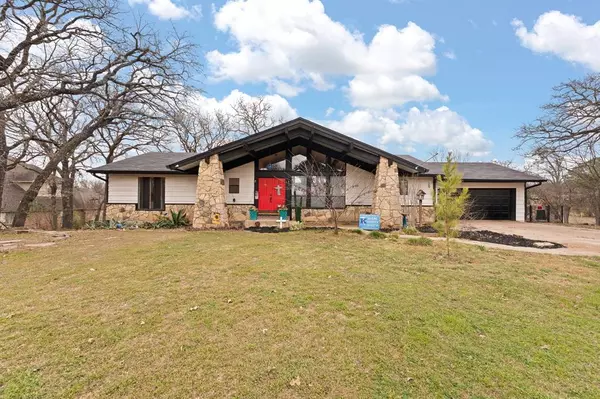 1206 Honeysuckle Drive, Keene, TX 76059