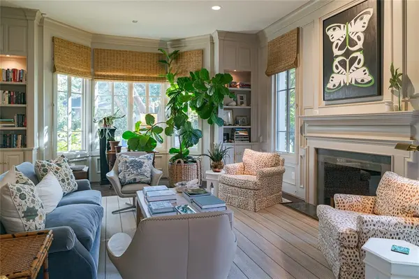 Dallas, TX 75209,5349 Drane Drive